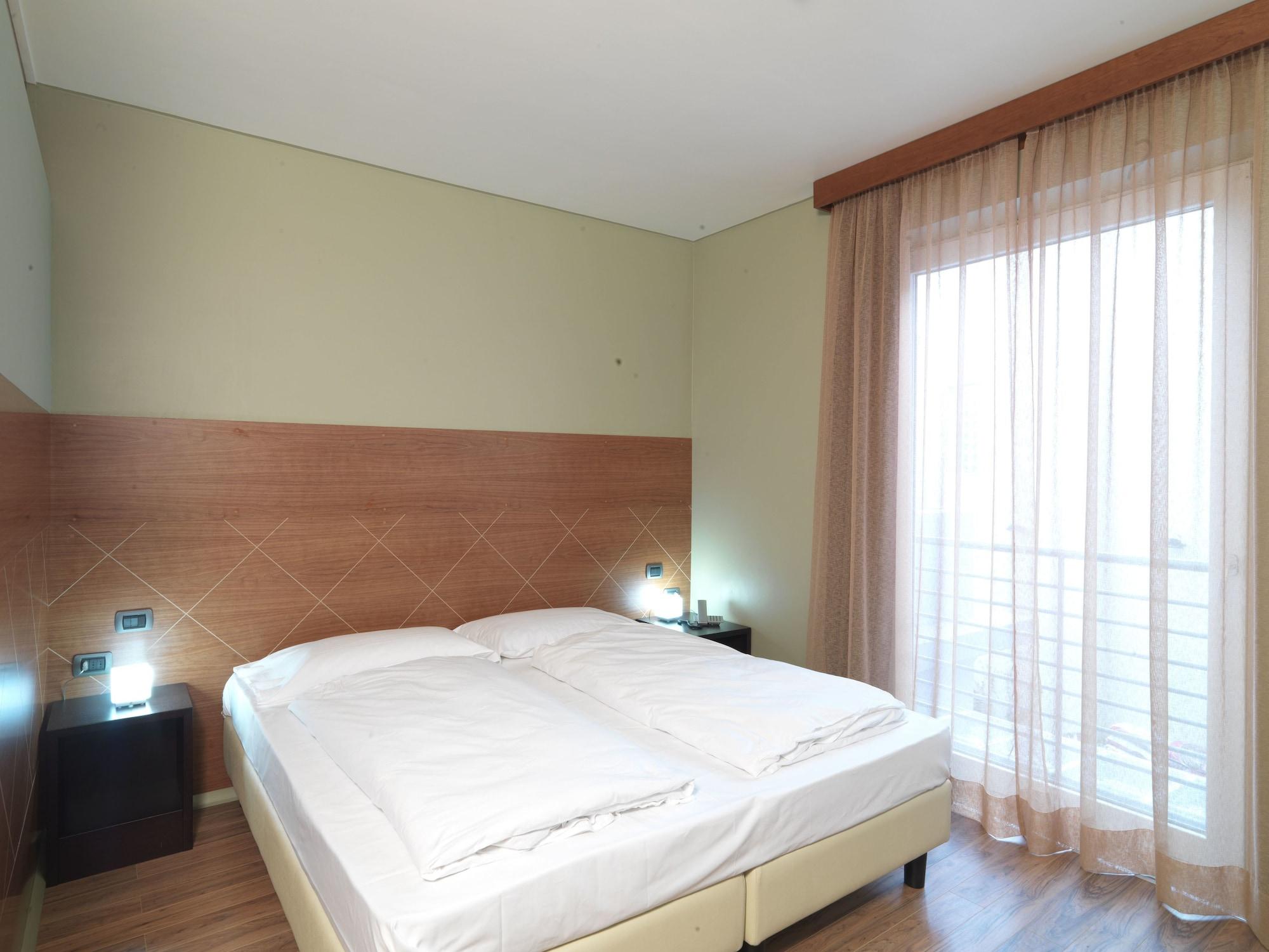 Empoli Hotel Екстер'єр фото