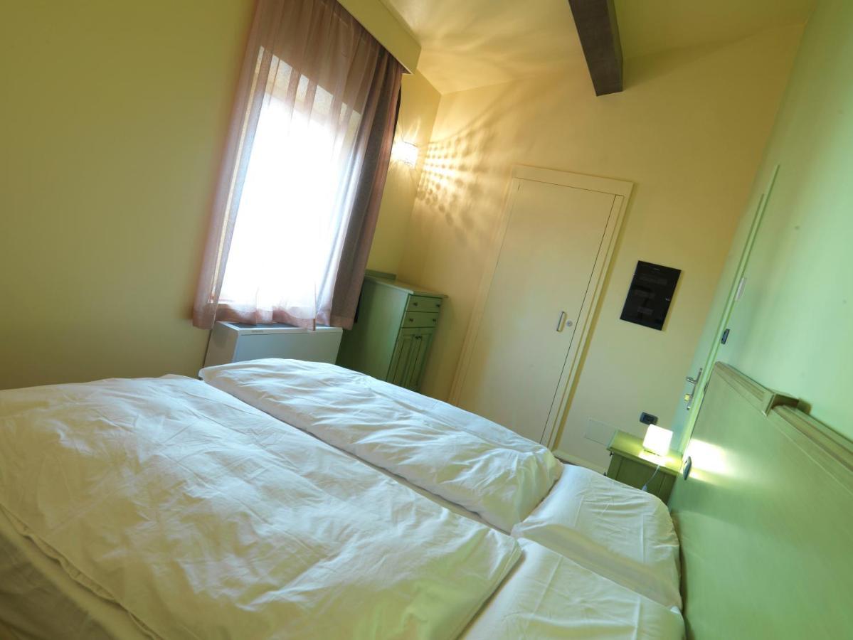 Empoli Hotel Номер фото